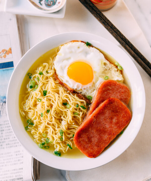 Hong Kong Gong Zai Mein Breakfast